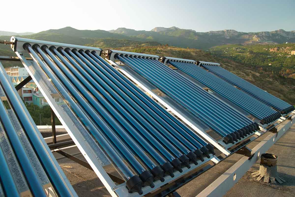 Ηλιoθερμικό σύστημα παροχής ζεστού νερού